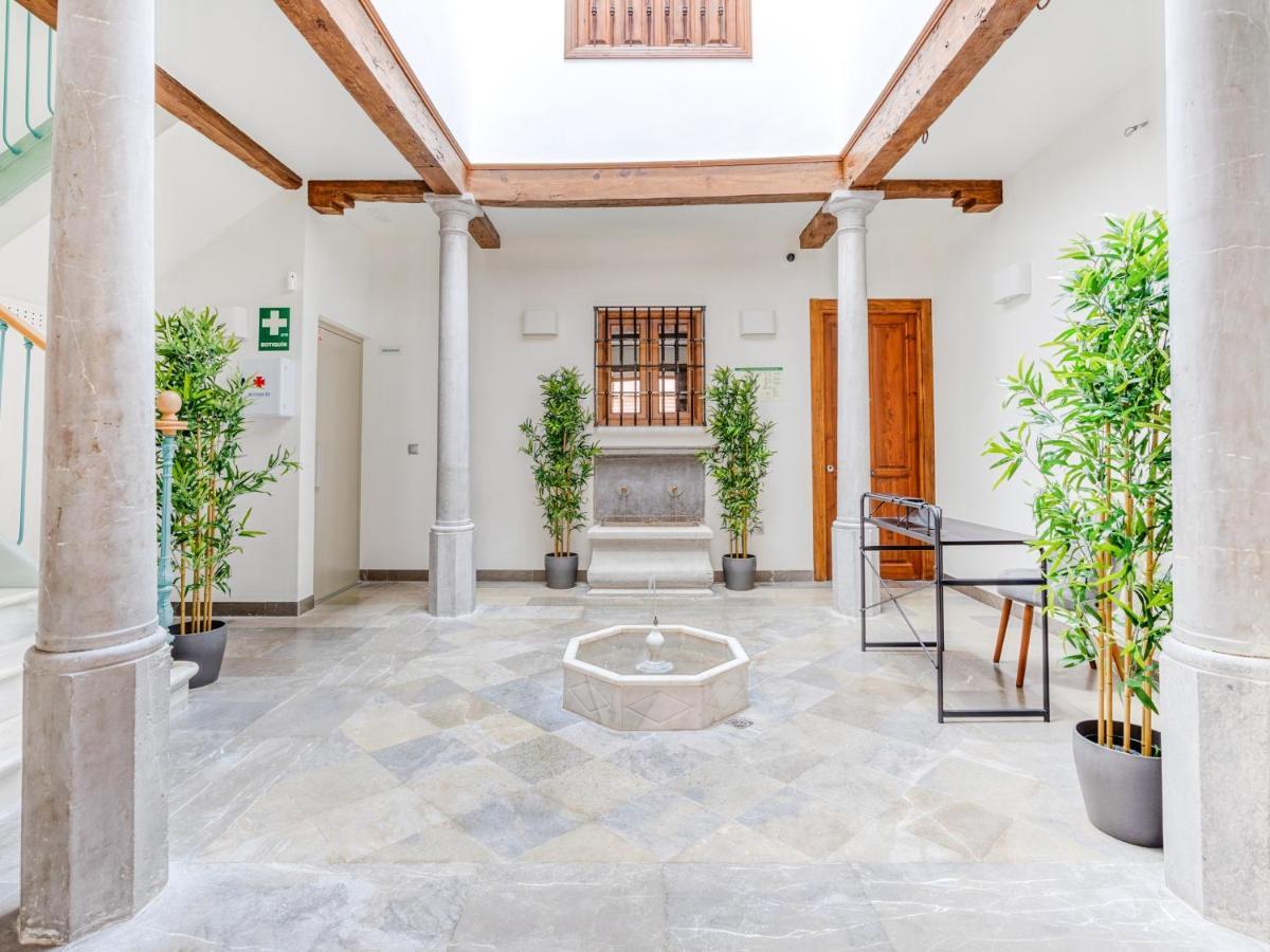Limehome Granada Calle Mirasol Exterior photo