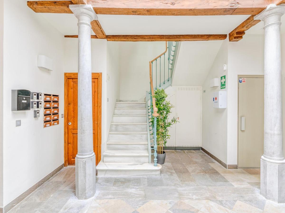 Limehome Granada Calle Mirasol Exterior photo