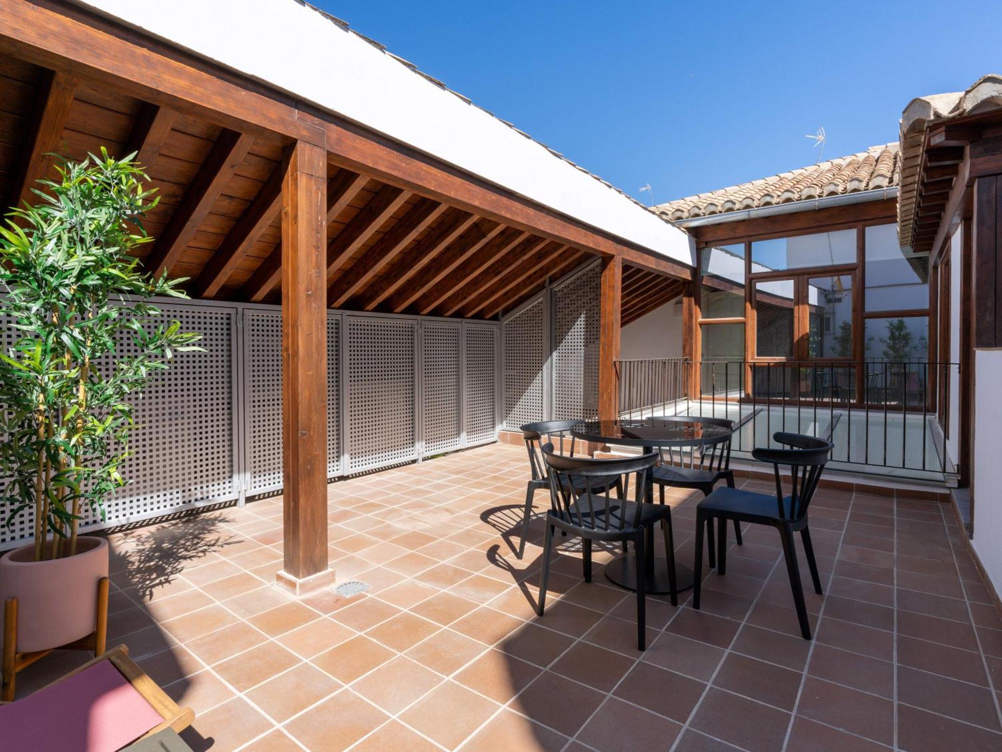 Limehome Granada Calle Mirasol Room photo