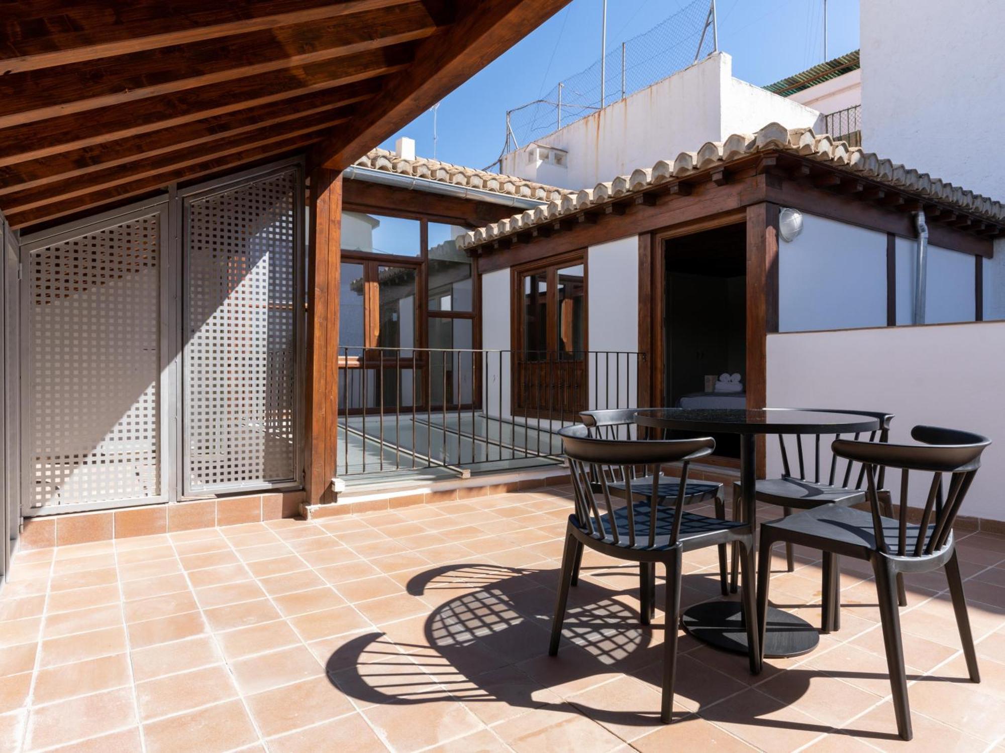 Limehome Granada Calle Mirasol Room photo
